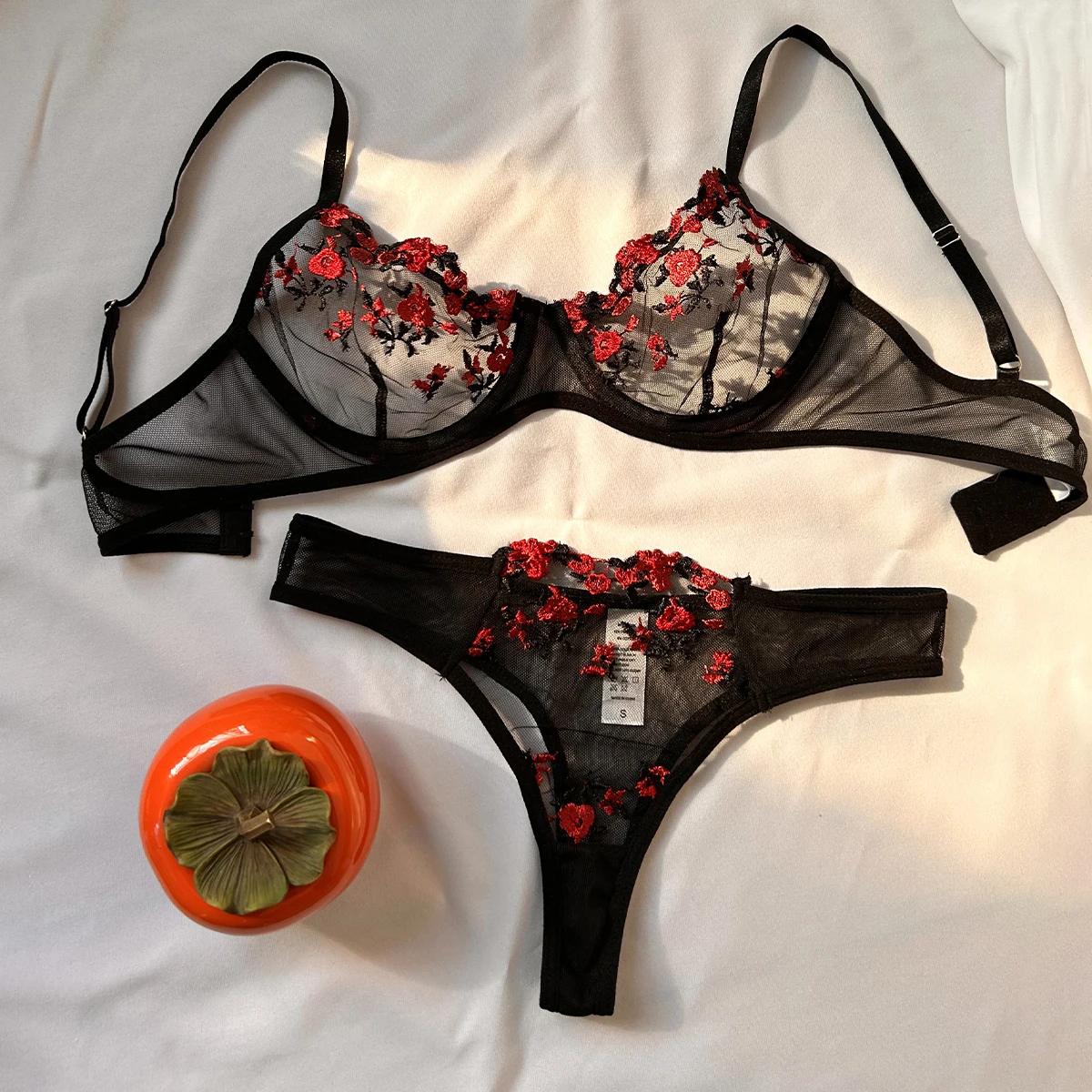 Lingerie florale dentelle – ensemble femme