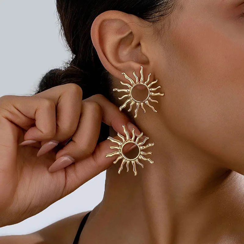 Boucles d&rsquo;oreilles soleil tournesol élégantes de Style rétro pour les rassemblements des femmes, accessoires de bijoux, boucles d&rsquo;oreilles multifonctions à la mode